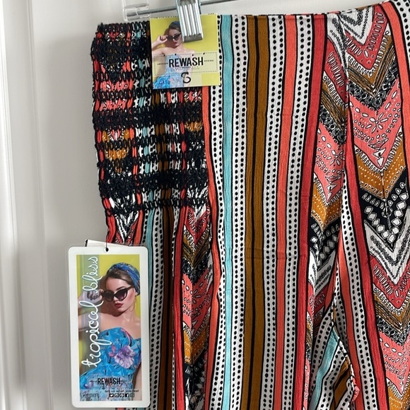NWT Rewash Women’s Boho Amber Geo Printed Smocked Waist Pants - Size Small - Picture 2 of 6